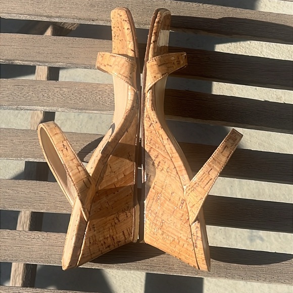 Stuart Weitzman Womens Aleena 50 Wedge Cork Patent Leather size 6 - Picture 6 of 10